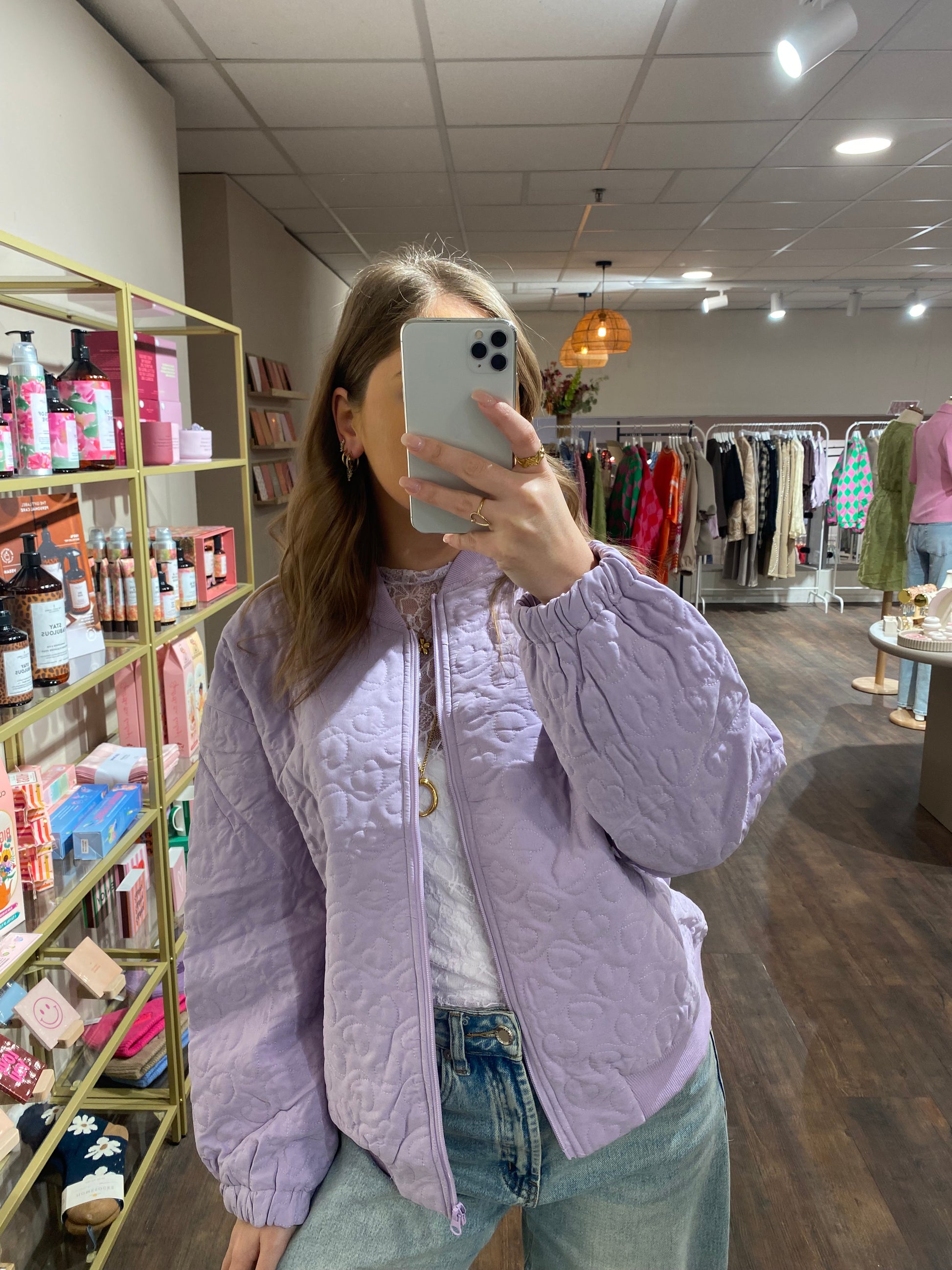 Casual bomber perfect voor dagelijks gebruik.
