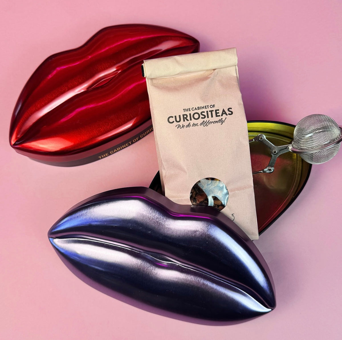 The Cabinet of Curiositeas Lilac Lips Tin met losse thee 