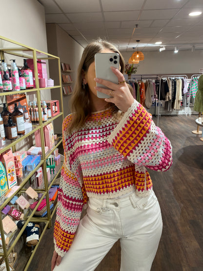 Boho stijl top met speelse details.