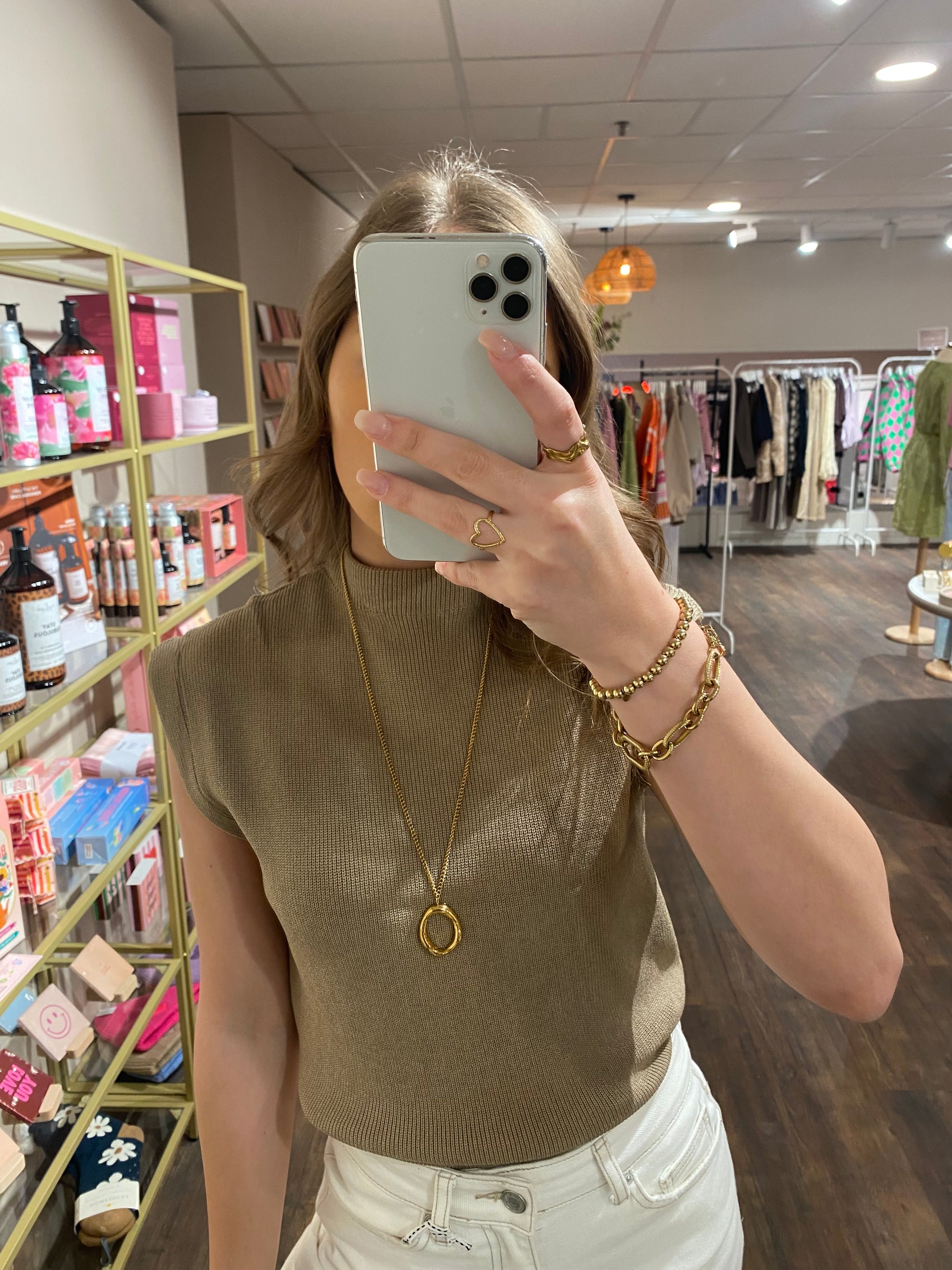 Stijlvolle basic voor elke outfit.