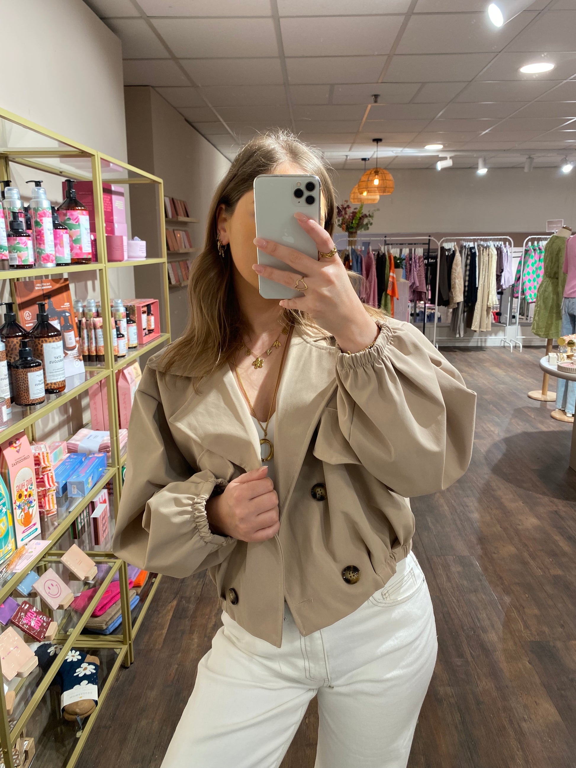 Dames jas met stijlvolle en moderne fit.
