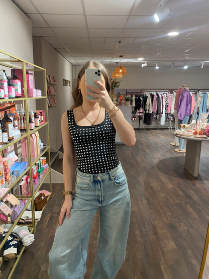 Stijlvolle basic body met extra touch