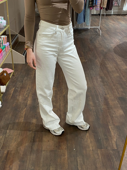 Witte wide leg jeans voor lange meiden van Queen Hearts.