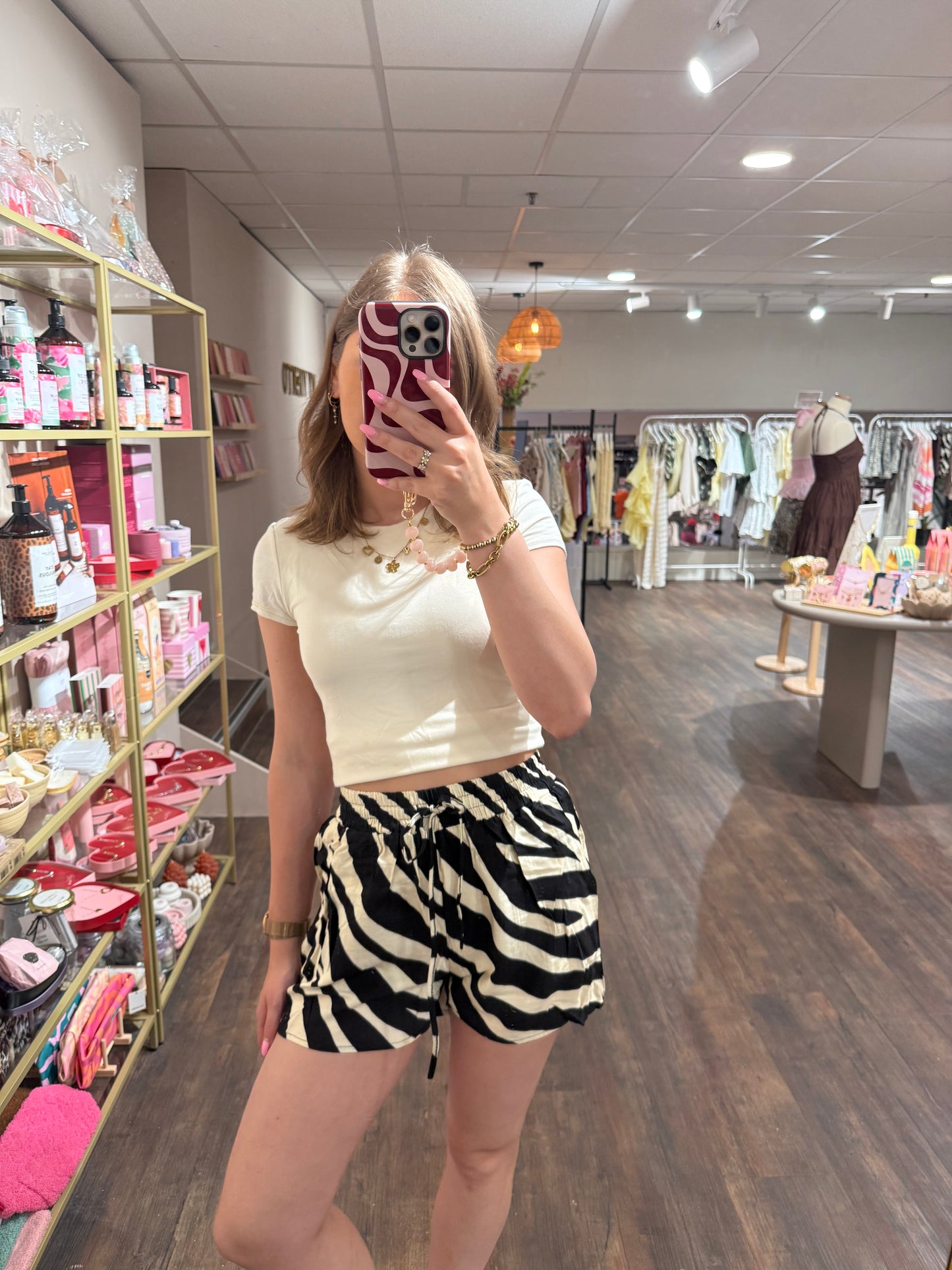 Luchtige zebra shorts voor warme dagen