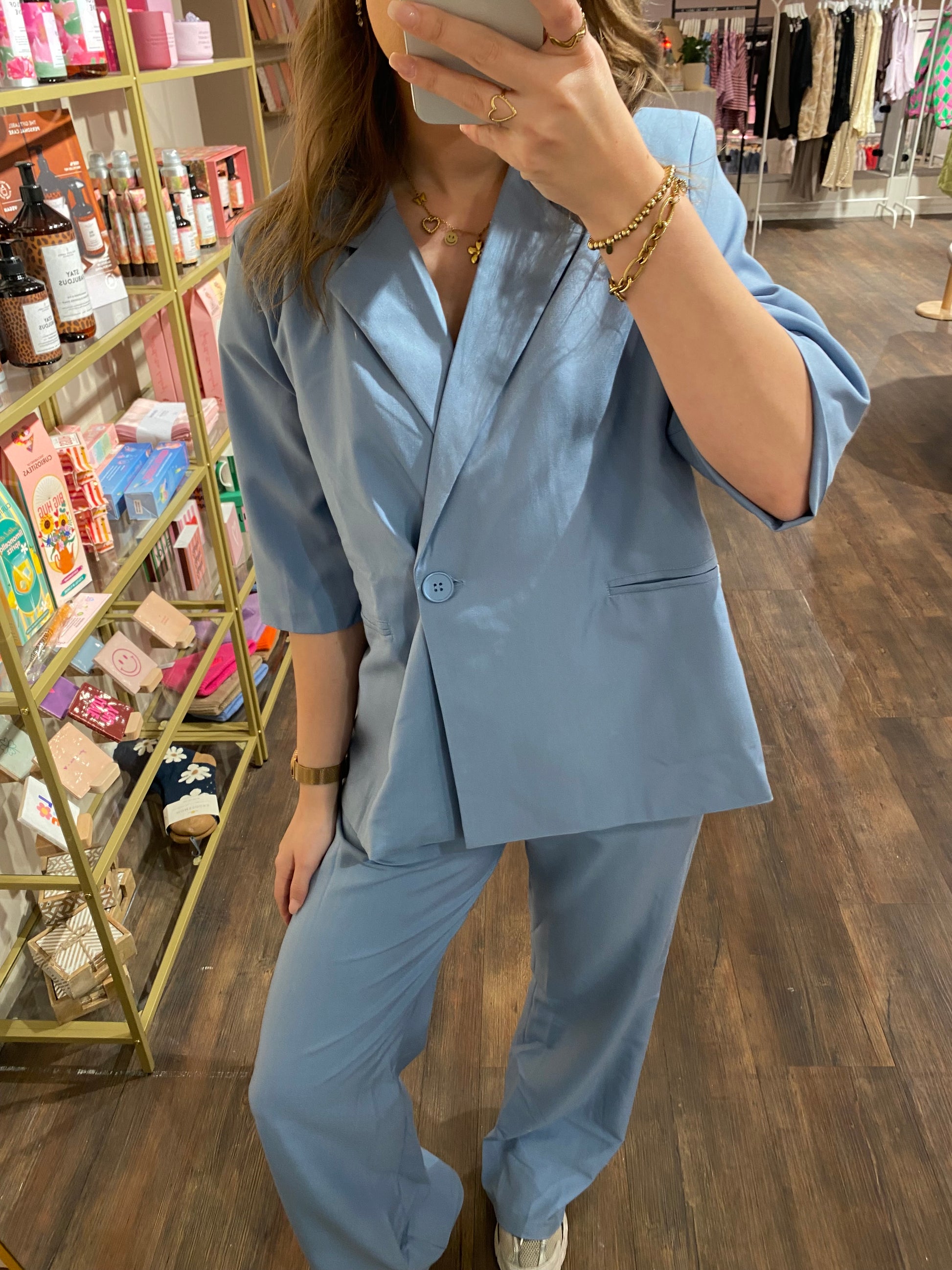 Dames blazer perfect voor een nette look.