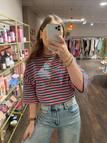 Casual gestreept shirt met comfortabele pasvorm.