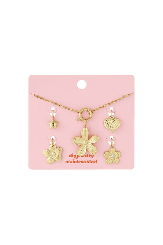 DIY bloemenketting goud