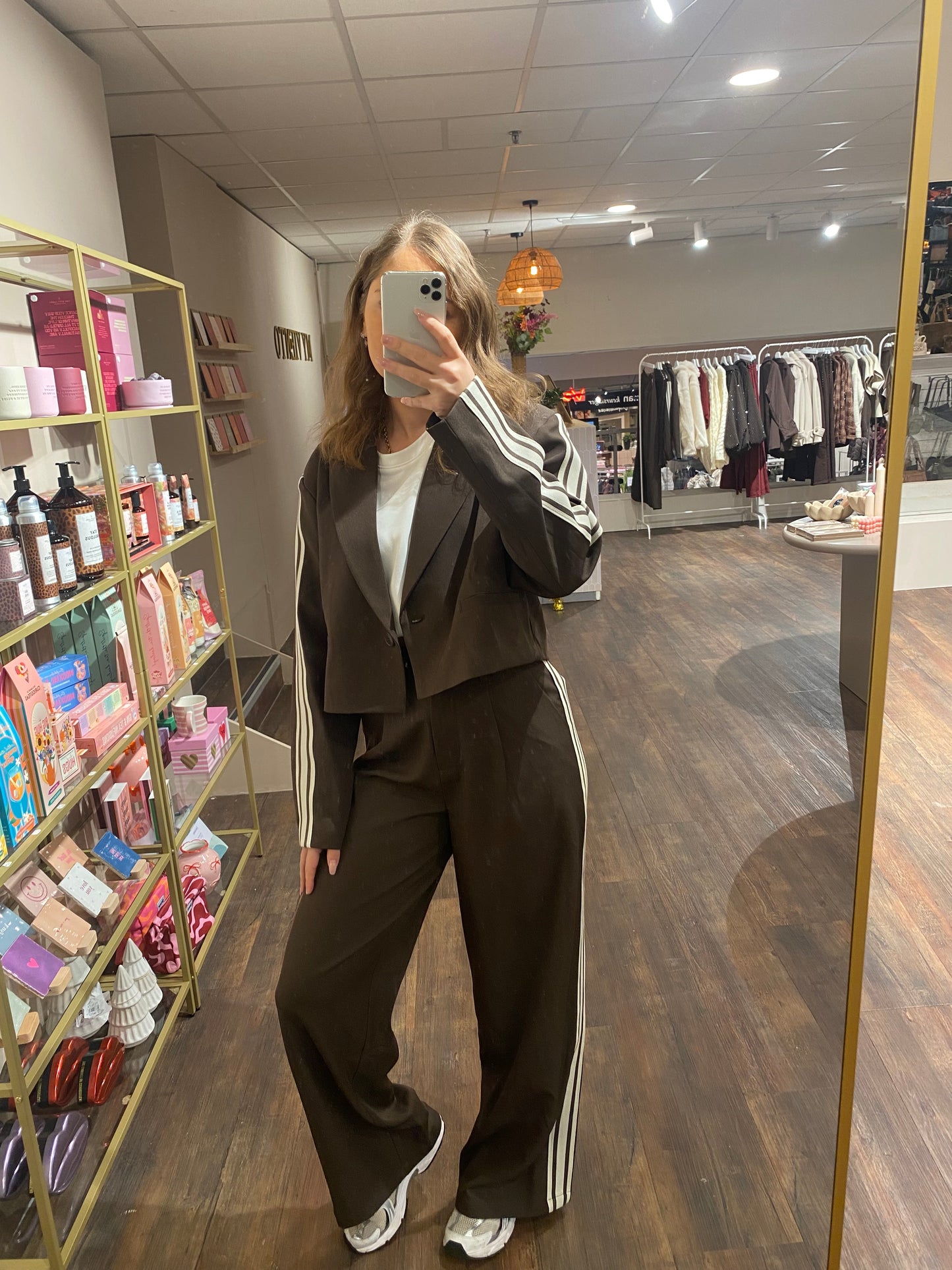 Trendy cropped blazer, stylish en veelzijdig.