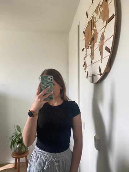 dames top met dubbele voering en aansluitende pasvorm